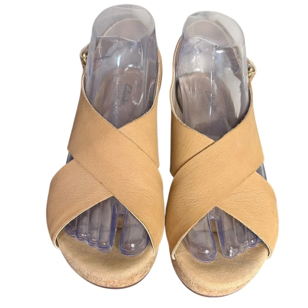 Clarks Collection Annadel Eirwyn Tan Leather Cork Wedge Sandals Women's Size 7.5